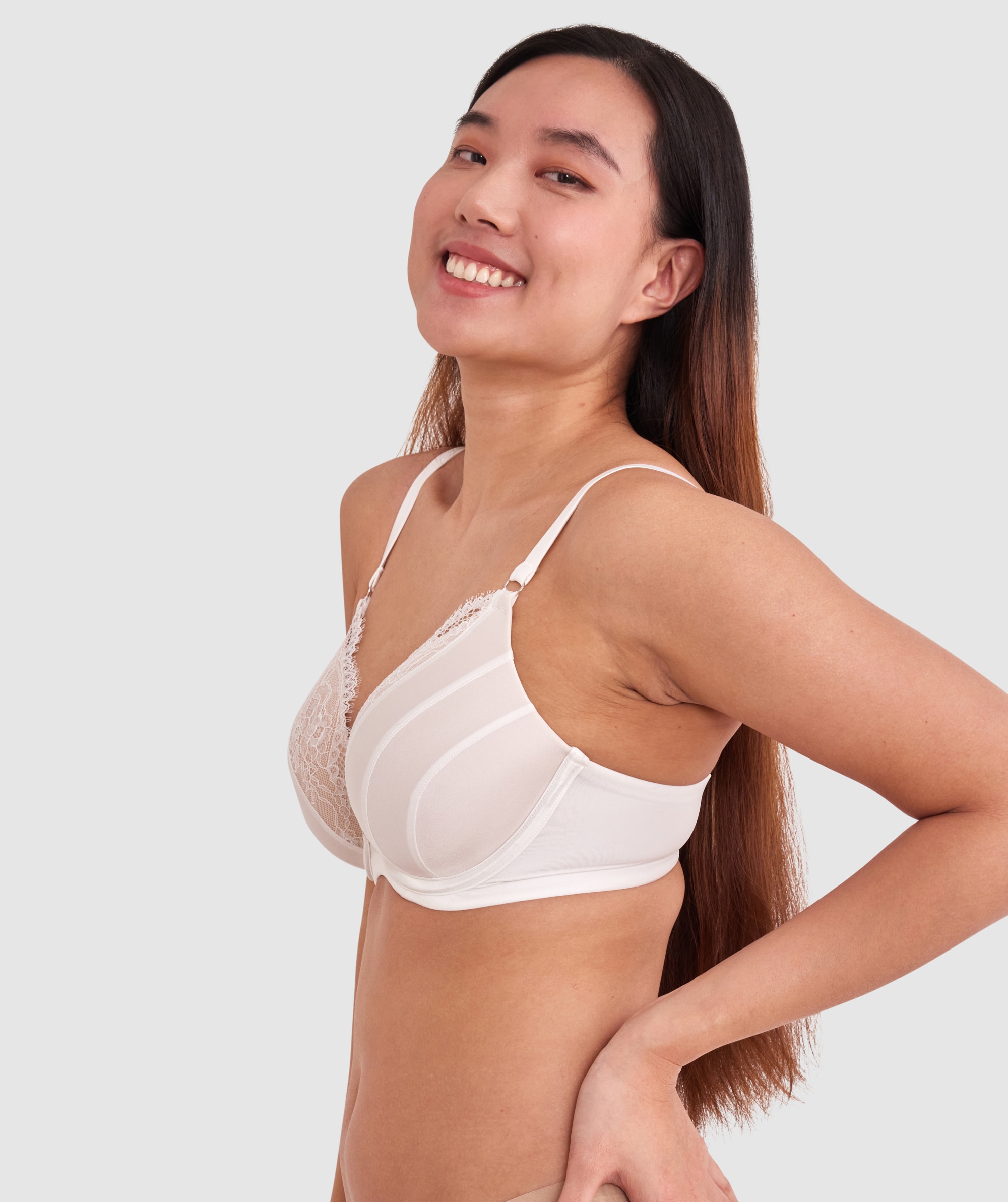 Bras N Things Revolve Removable Wire Contour Plunge Bra - Ivory