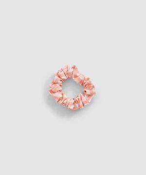 Dorothy Scrunchie - Light Coral